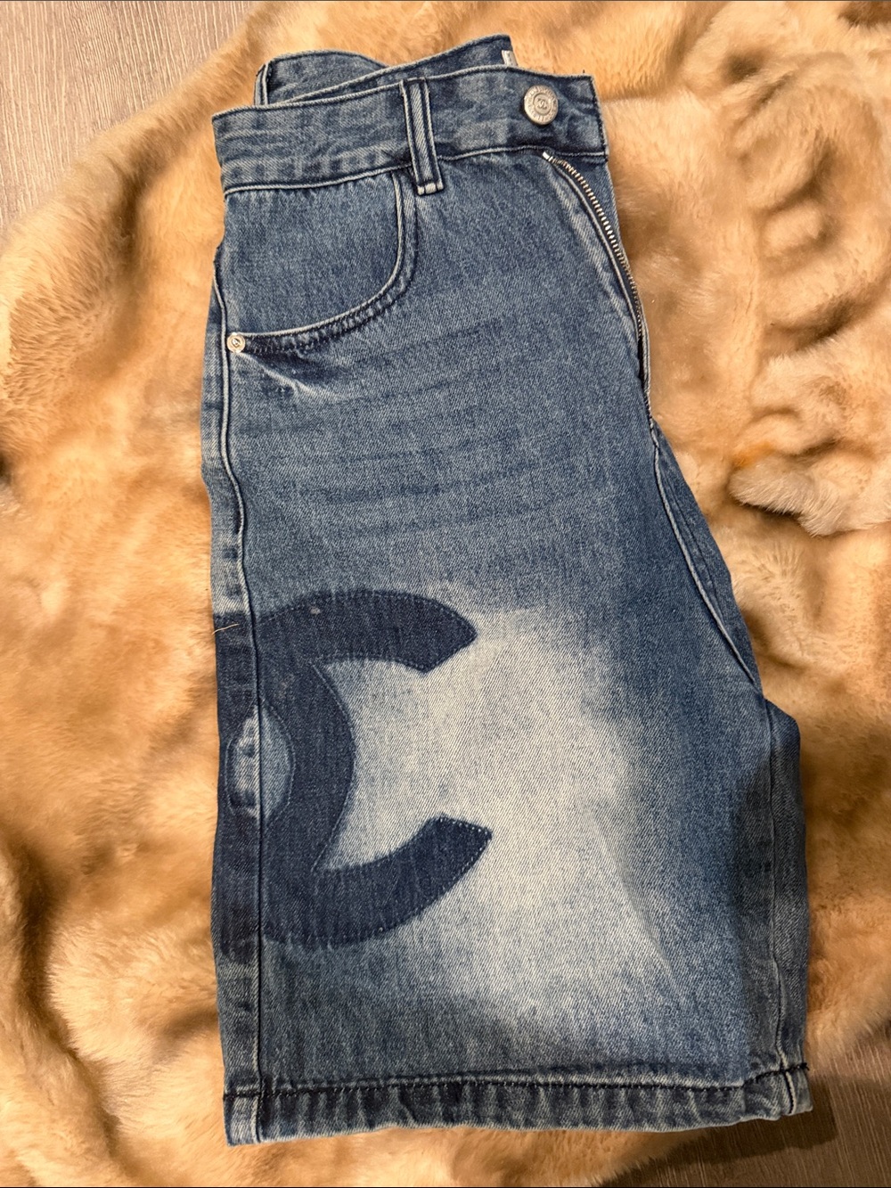 CHANEL Interlocking Denim Shorts